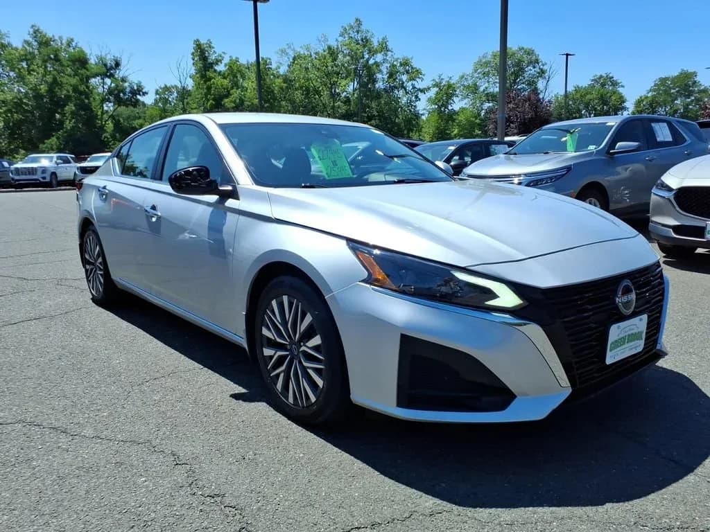 2025 Nissan Altima 2.5