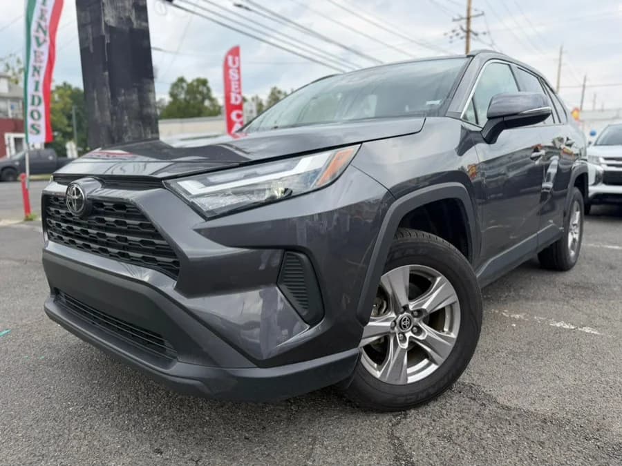 2025 Toyota RAV4 XLE AWD